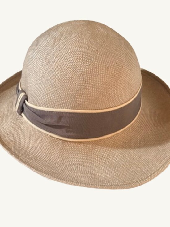 Designer's Touch Accessories - Vintage Designer’s Touch Straw Wide Brim Sun Hat owned by Jo Ann Allen Boyce